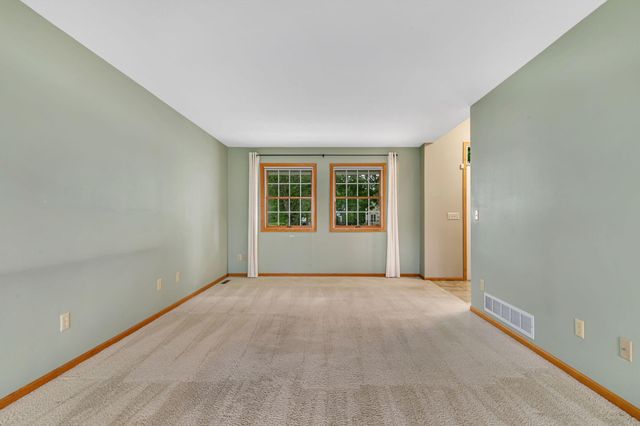 1713 Polaris Court, Saint Cloud, MN 56303