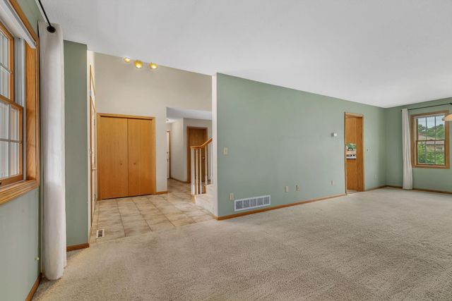 1713 Polaris Court, Saint Cloud, MN 56303