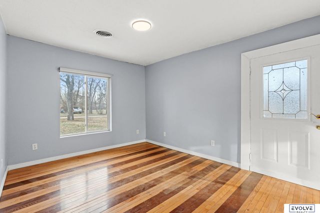 650 Jaynes Street, Omaha, NE 68110