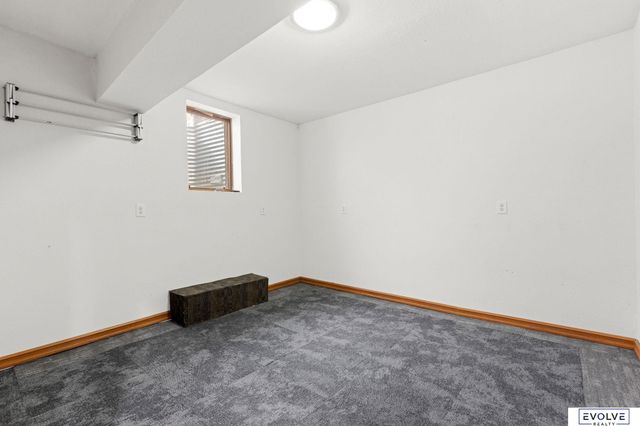 650 Jaynes Street, Omaha, NE 68110