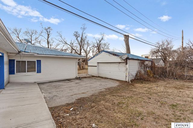 650 Jaynes Street, Omaha, NE 68110