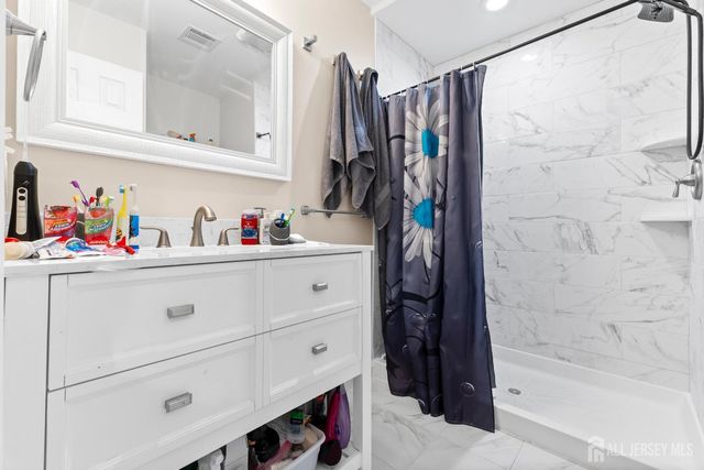 763 Prospect Avenue, Old Bridge, NJ 08879