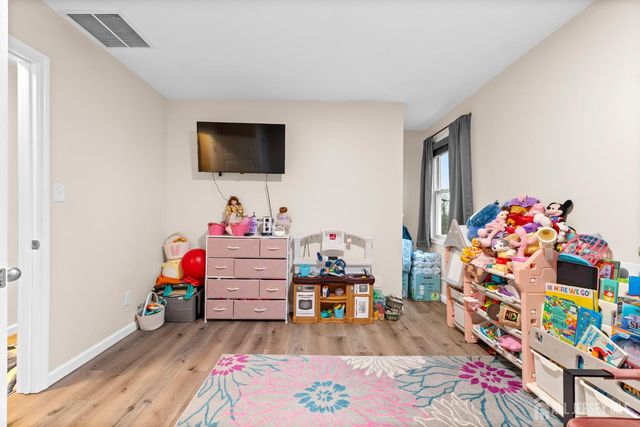 763 Prospect Avenue, Old Bridge, NJ 08879