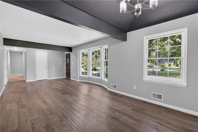 12001 E 57th Street, Kansas City, MO 64133