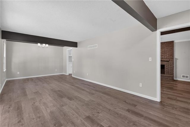 12001 E 57th Street, Kansas City, MO 64133