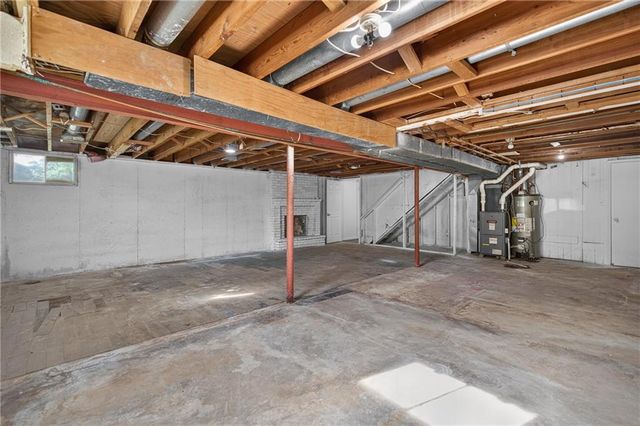 12001 E 57th Street, Kansas City, MO 64133