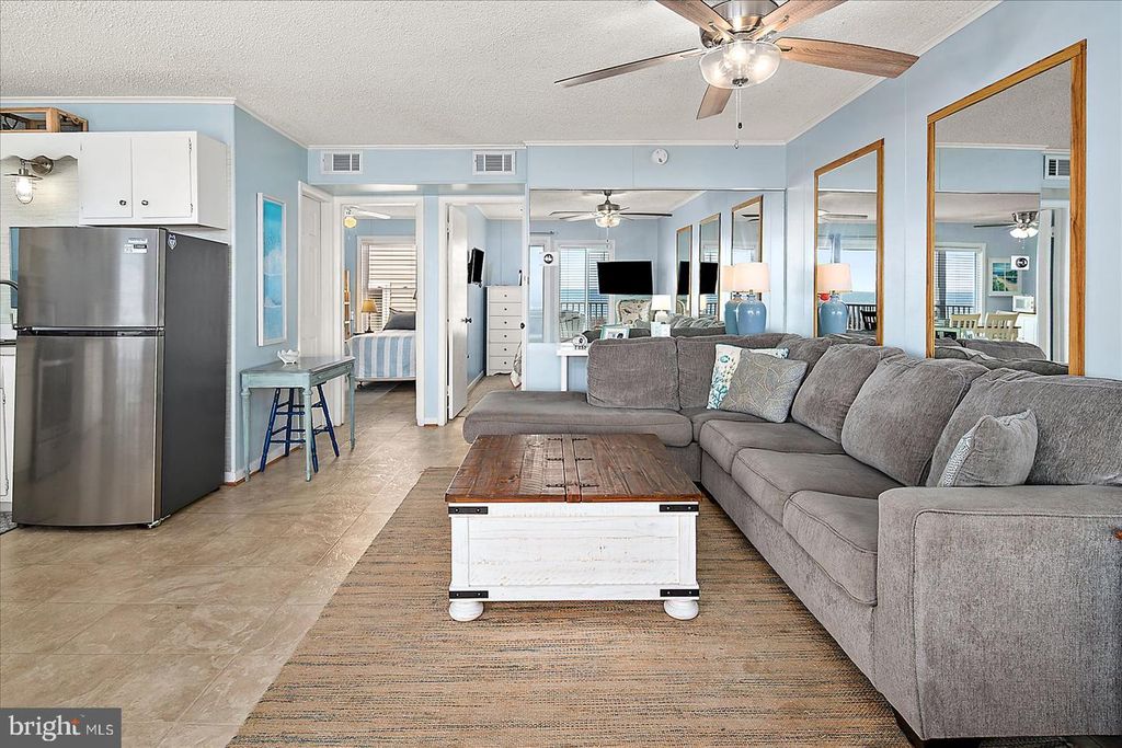 Image 10 of property listing at 12401 WIGHT ST #8, Ocean City, MD 21842