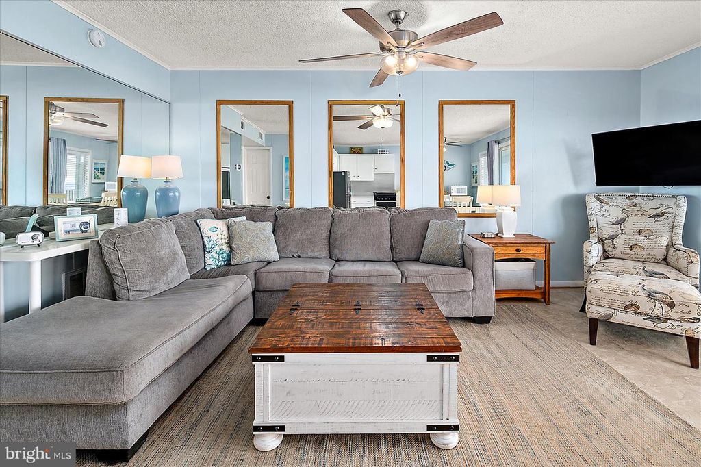 Image 13 of property listing at 12401 WIGHT ST #8, Ocean City, MD 21842