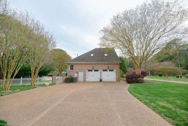 315 Wormley Creek DR, Yorktown, VA 23692