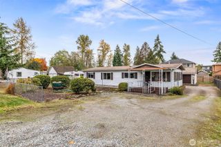 35119 28th Avenue S, Federal Way, WA 98003