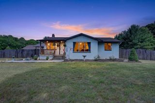 827 Williams Road, Trowbridge Twp, MI 49010