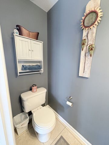 1816 Patricia Dr, Clarksville, TN 37040