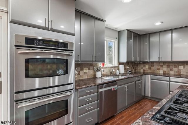 13 Bridge Hollow Rd, Tewksbury Twp., NJ 07830