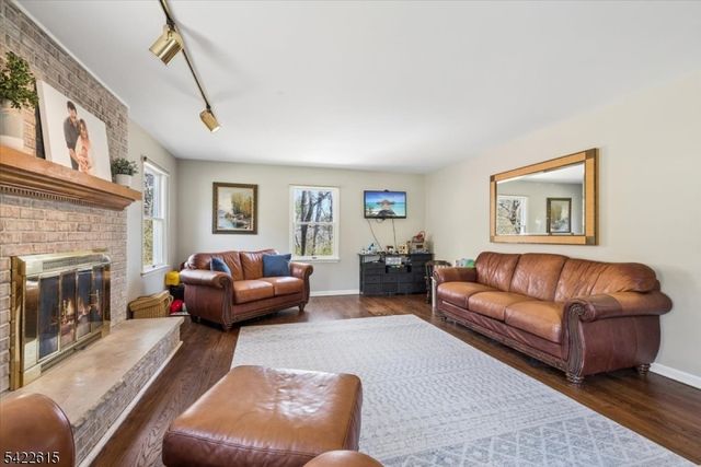 13 Bridge Hollow Rd, Tewksbury Twp., NJ 07830