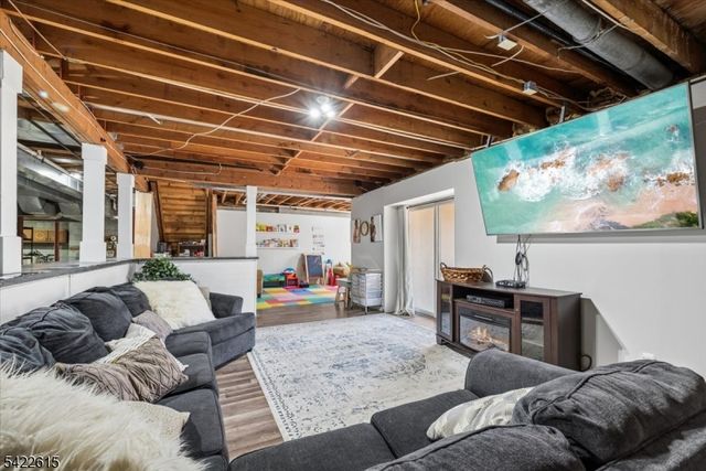 13 Bridge Hollow Rd, Tewksbury Twp., NJ 07830