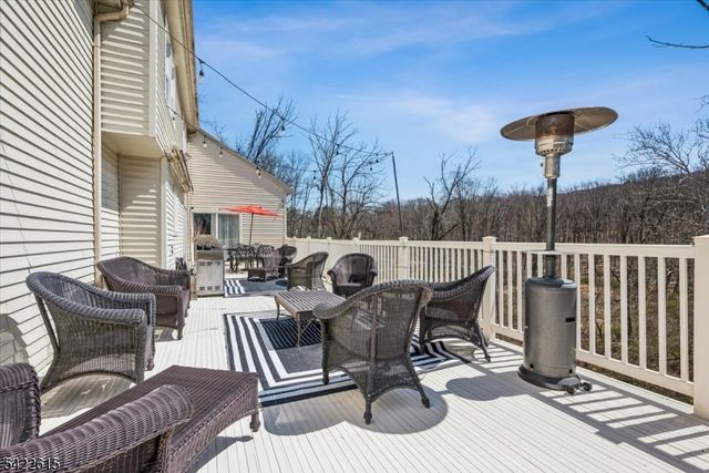 13 Bridge Hollow Rd, Tewksbury Twp., NJ 07830