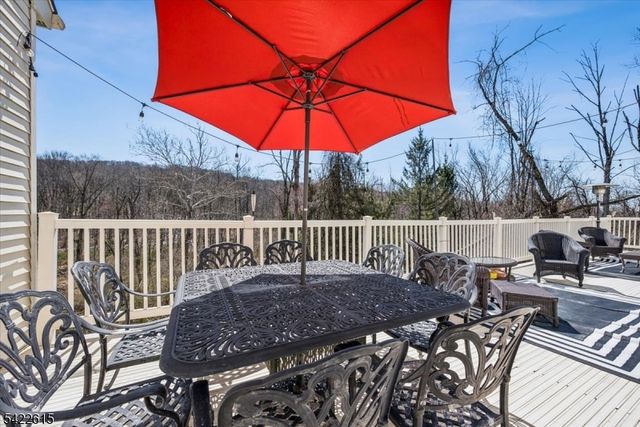 13 Bridge Hollow Rd, Tewksbury Twp., NJ 07830