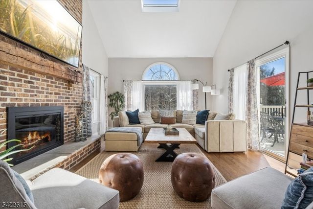 13 Bridge Hollow Rd, Tewksbury Twp., NJ 07830