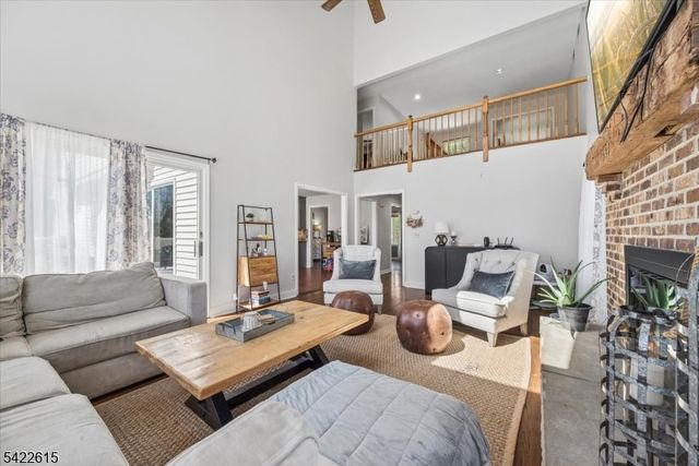 13 Bridge Hollow Rd, Tewksbury Twp., NJ 07830