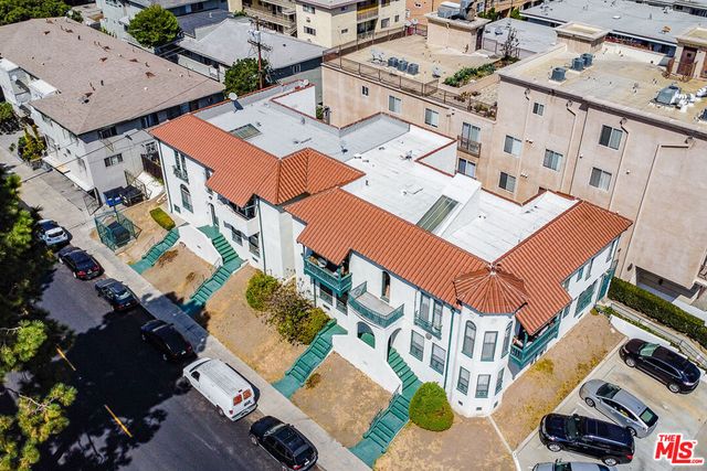 4051 W 4th Street, Los Angeles, CA 90020