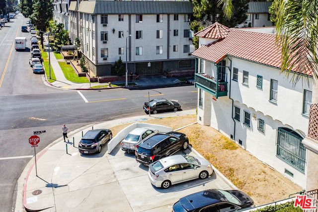 4051 W 4th Street, Los Angeles, CA 90020