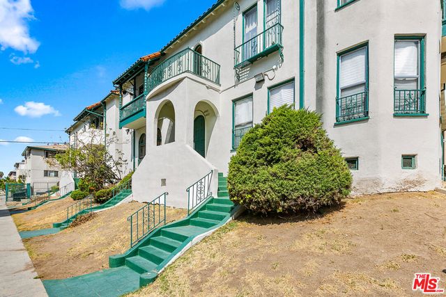 4051 W 4th Street, Los Angeles, CA 90020