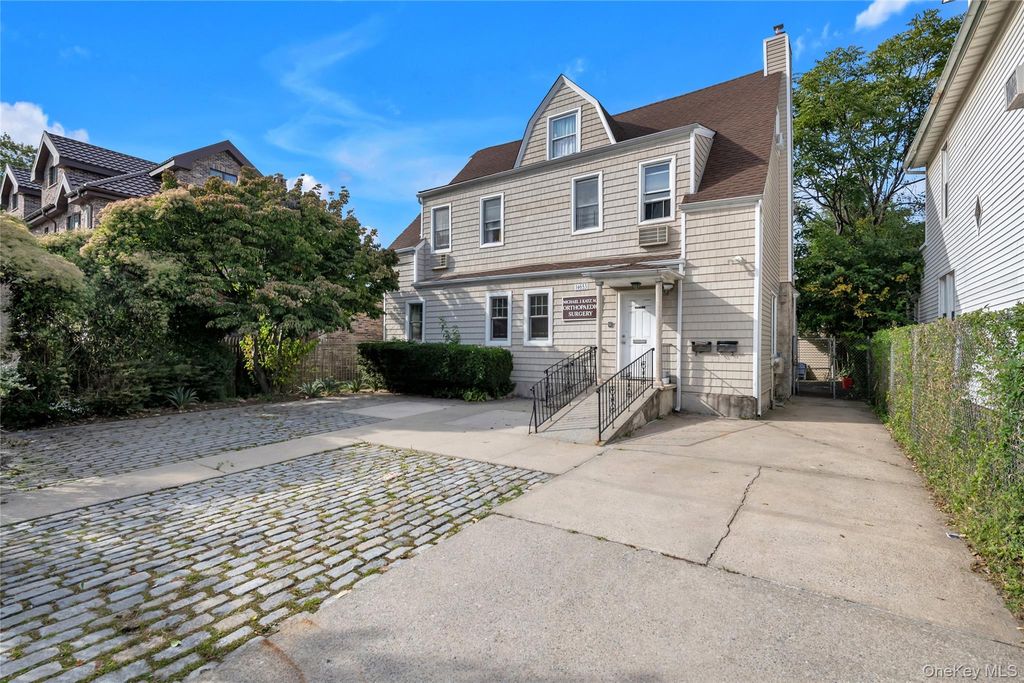 146-53 Delaware Avenue, Flushing, NY 11355 — exterior