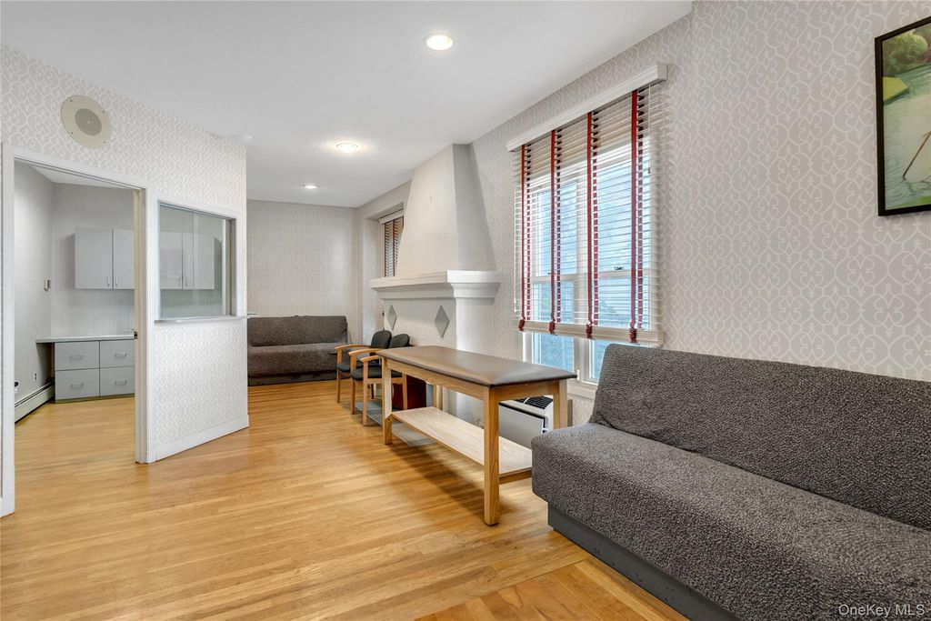 146-53 Delaware Avenue, Flushing, NY 11355 — photo 4
