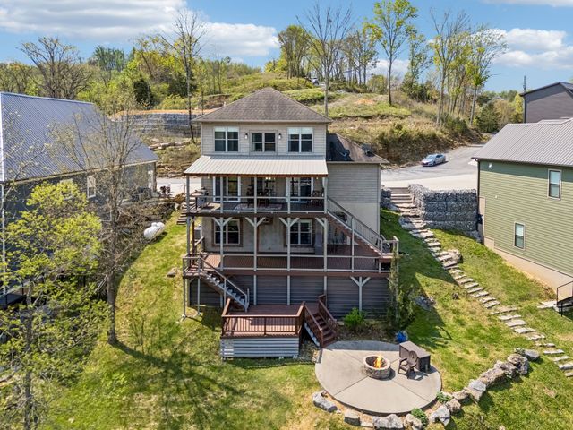 350 Blue Moon Rdg, Smithville, TN 37166