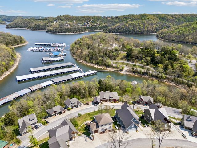 350 Blue Moon Rdg, Smithville, TN 37166