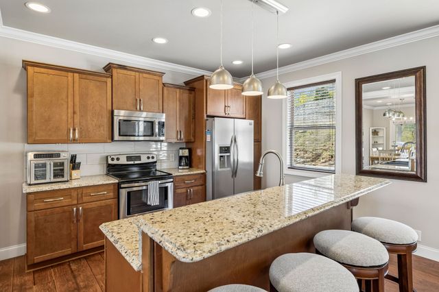 350 Blue Moon Rdg, Smithville, TN 37166