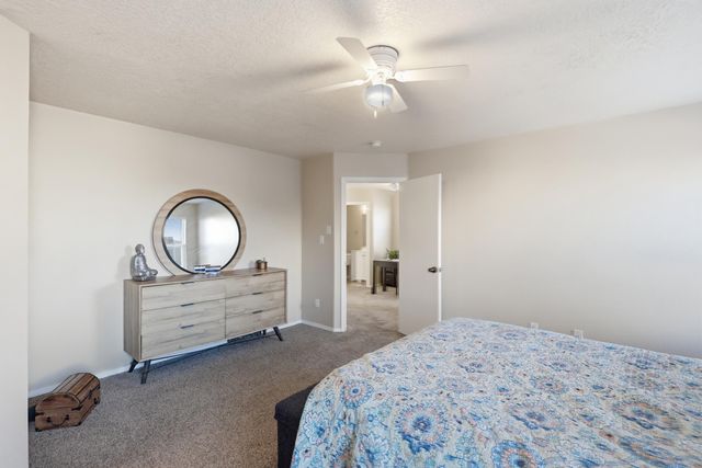 1020 Alexandra Street SW, Albuquerque, NM 87121