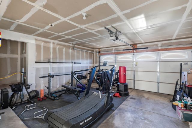 1020 Alexandra Street SW, Albuquerque, NM 87121