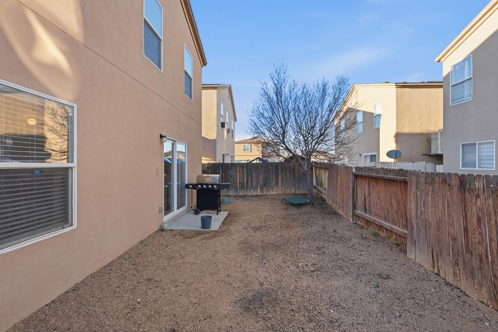 Image 30 of property listing at 1020 Alexandra Street SW, Albuquerque, NM 87121