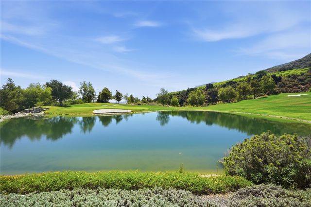 8784 Larkspur, Corona, CA 92883