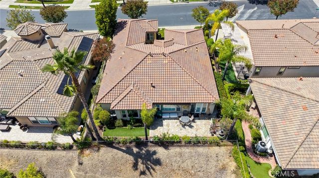 8784 Larkspur, Corona, CA 92883