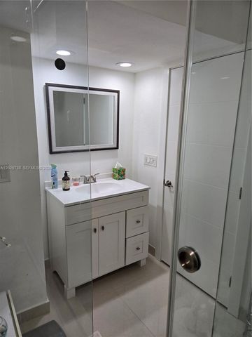 20379 W Country Club Dr 2531, Aventura, FL 33180