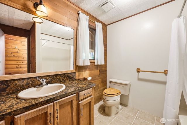 910 E Saint Andrews Drive, Shelton, WA 98584
