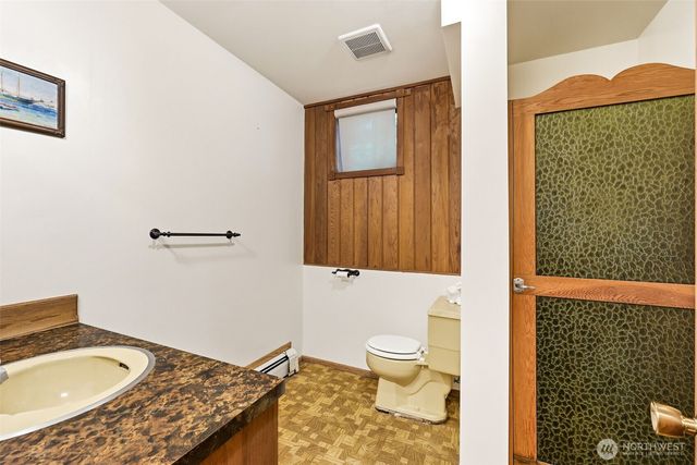 910 E Saint Andrews Drive, Shelton, WA 98584