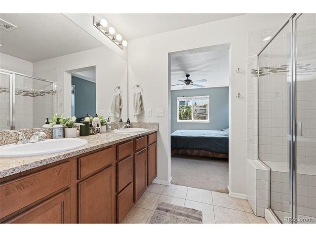 4860 S Picadilly Ct, Aurora, CO 80015