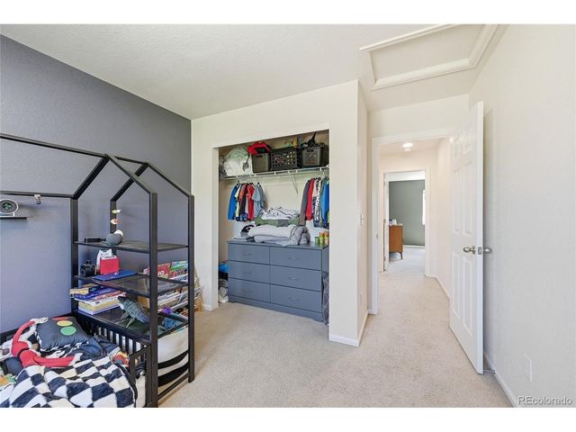 4860 S Picadilly Ct, Aurora, CO 80015