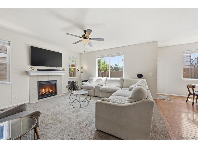 4860 S Picadilly Ct, Aurora, CO 80015