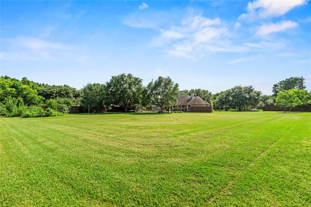 16614 Rose Trail, Cypress, TX 77429