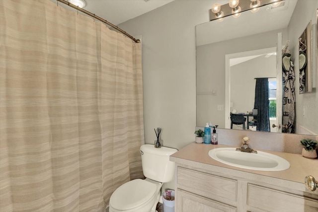 11162 KAPOK GRAND CIRCLE, Madeira Beach, FL 33708