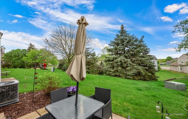 76 Johnson Court, North Aurora, IL 60542