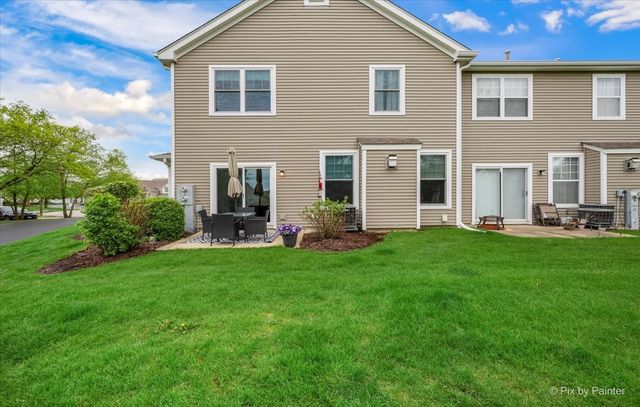 76 Johnson Court, North Aurora, IL 60542