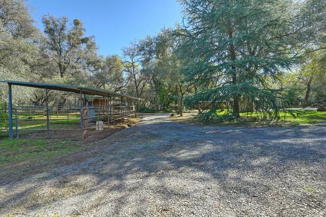 4651 Pilot Creek Ln, Pilot Hill, CA 95664