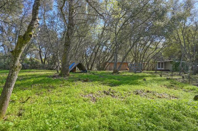 4651 Pilot Creek Ln, Pilot Hill, CA 95664