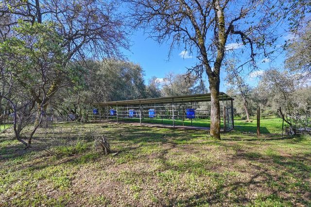 4651 Pilot Creek Ln, Pilot Hill, CA 95664