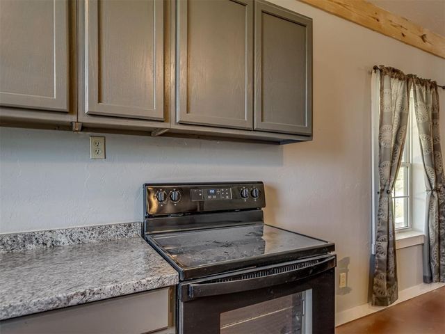 34356 Rattlesnake Hill Road, Tecumseh, OK 74873